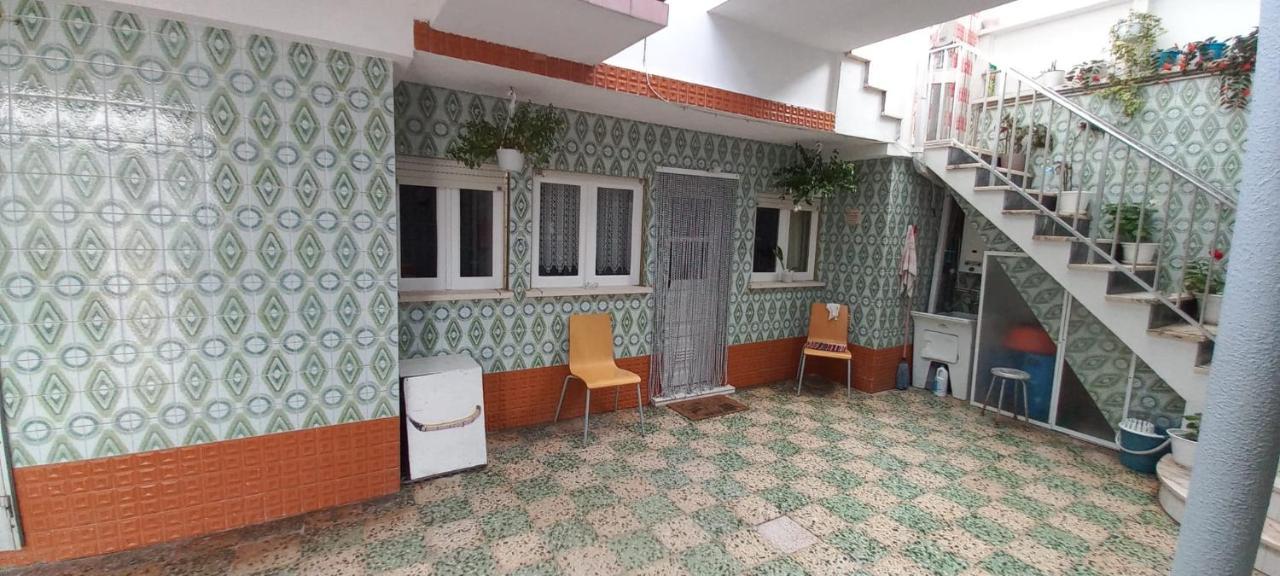 Cila'S Guest House Виейра-де-Лейрия Экстерьер фото